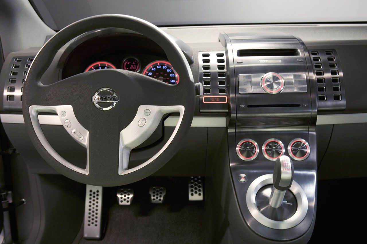 Nissan () Azeal Concept:  