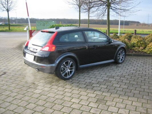 Volvo () C30:  