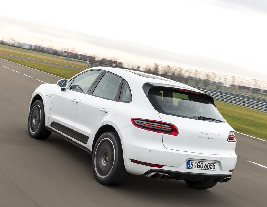 Porsche () Macan I:  