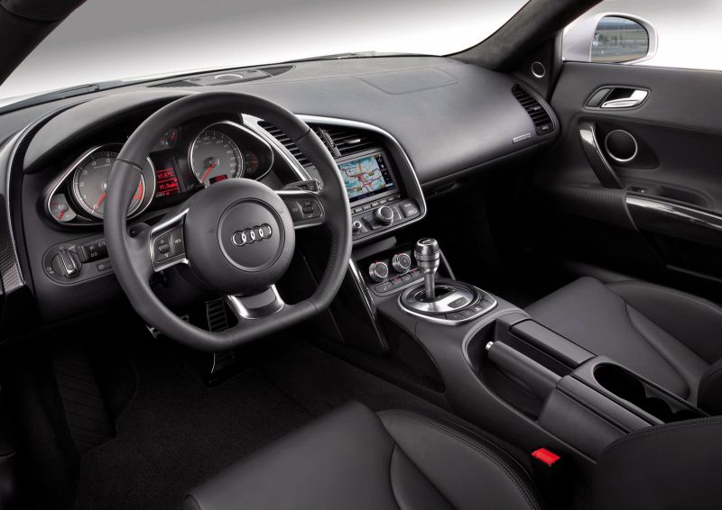 Audi () R8 I (422, 423):  