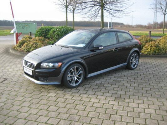 Volvo () C30:  