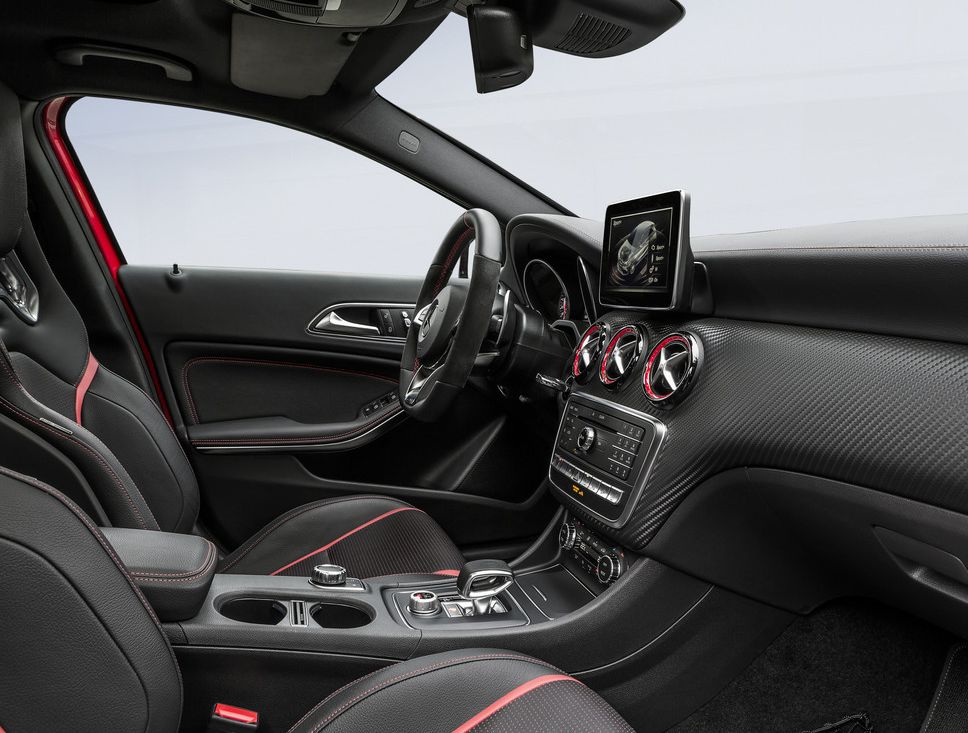 Mercedes Benz () A-Class III:  