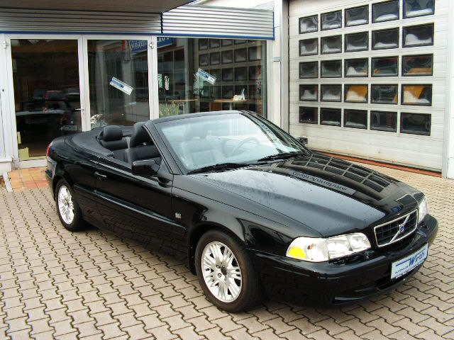 Volvo () C70 I:  