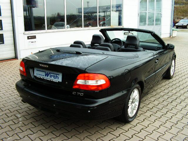 Volvo () C70 I:  