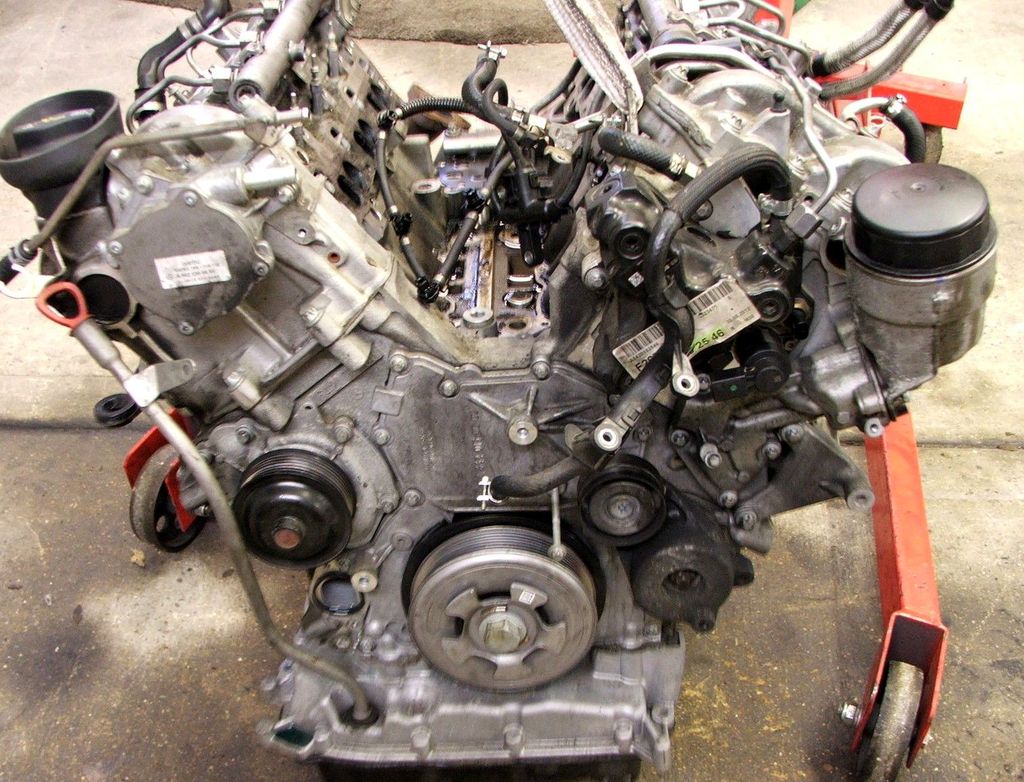 Mercedes Benz () 642.838 (642838):  