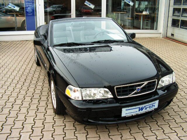 Volvo () C70 I:  