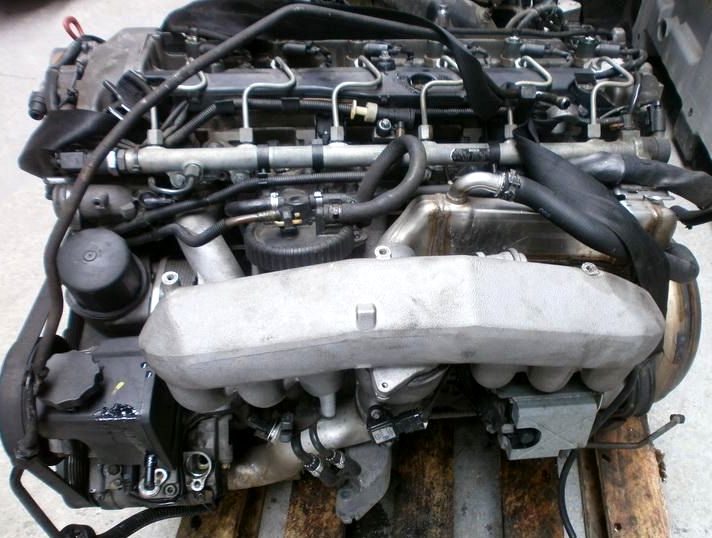 Mercedes Benz () 613.960 (613960):  