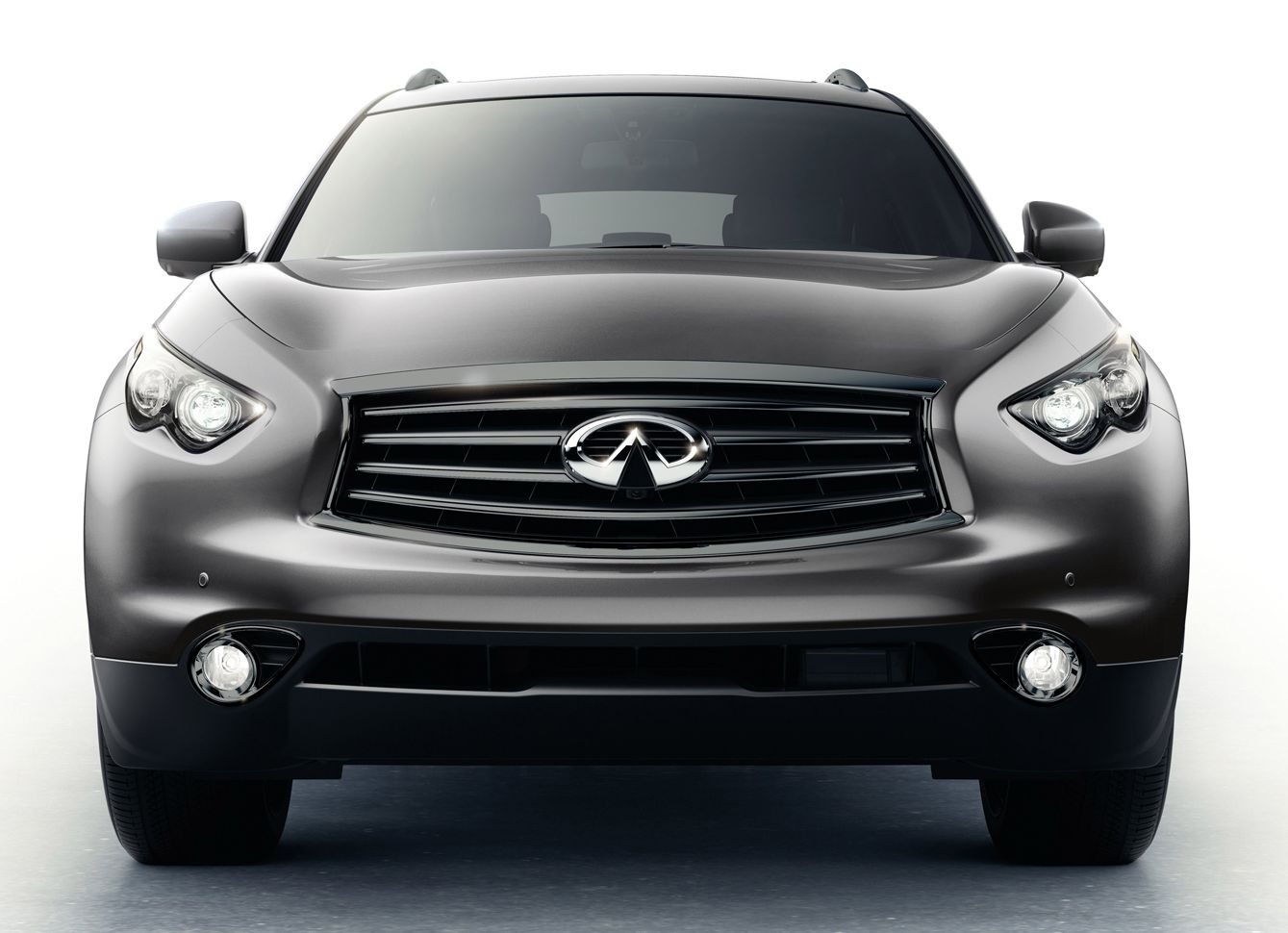 Infiniti () QX70 (S51):  