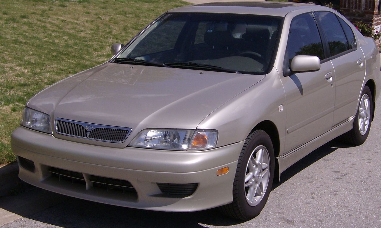Infiniti () G20 (P10):  