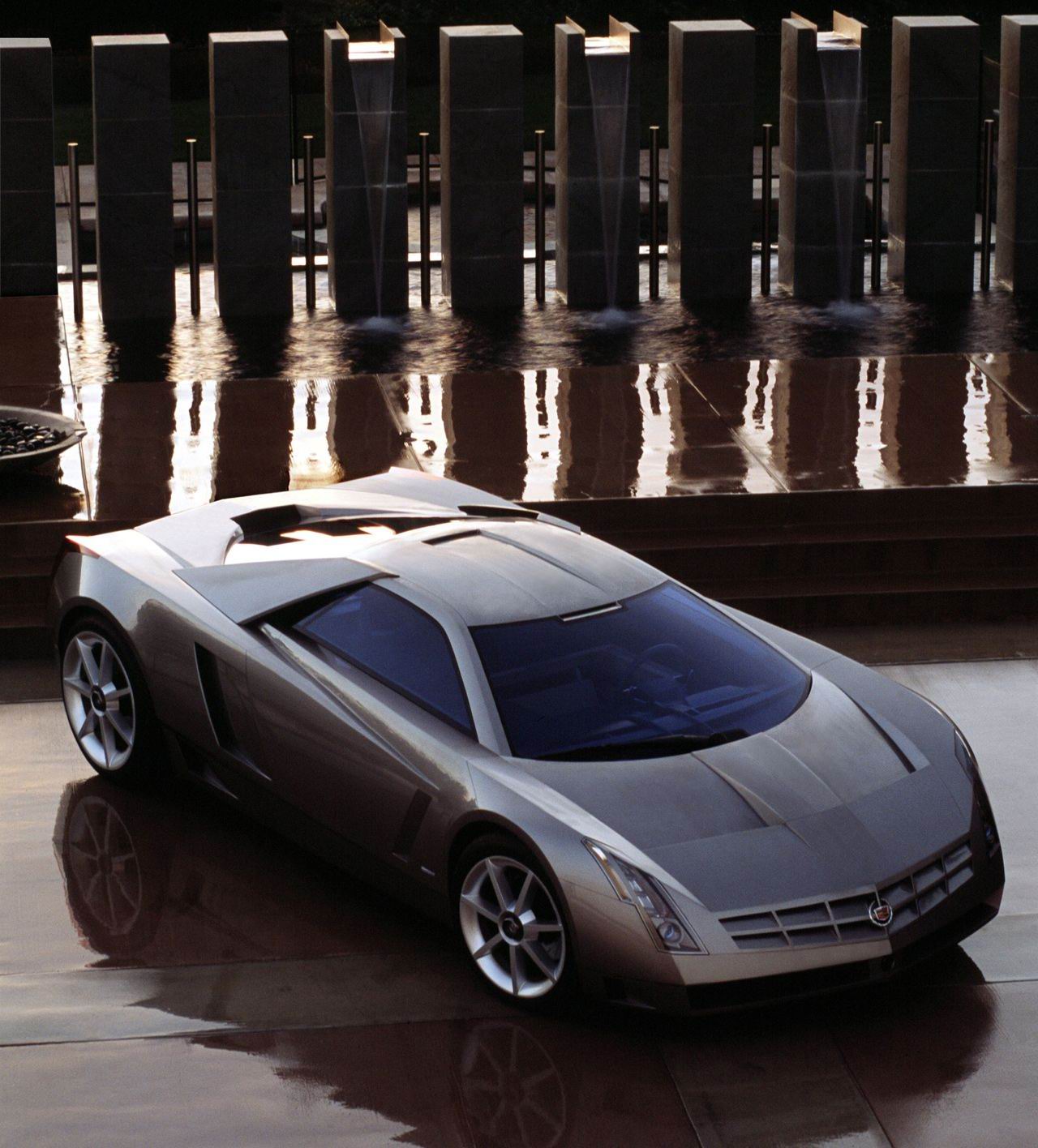 Cadillac () Cien Concept:  