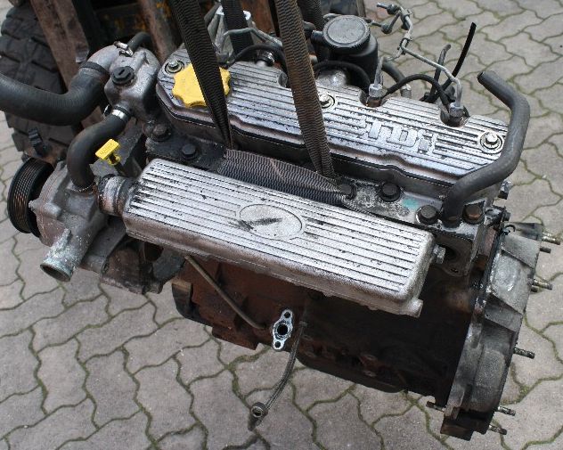 Land Rover ( ) 21L (300TDI):  