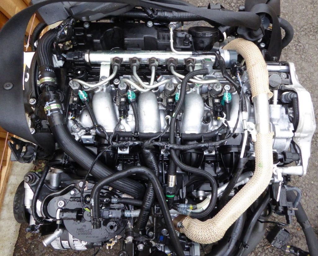 Jaguar () 224DT:  