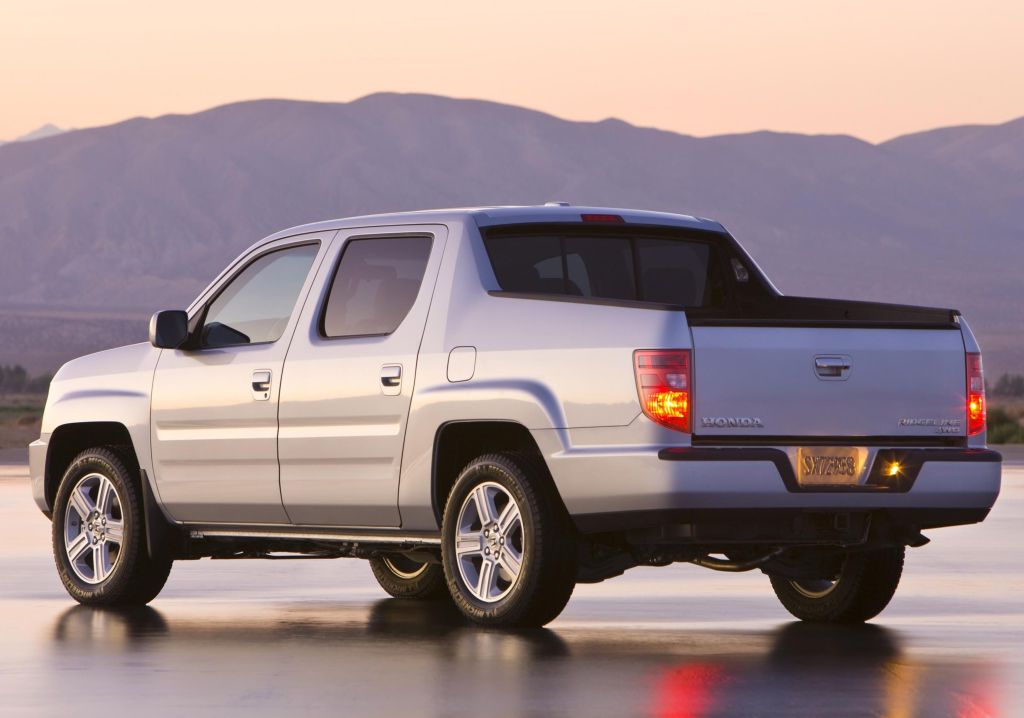 Honda () Ridgeline I:  