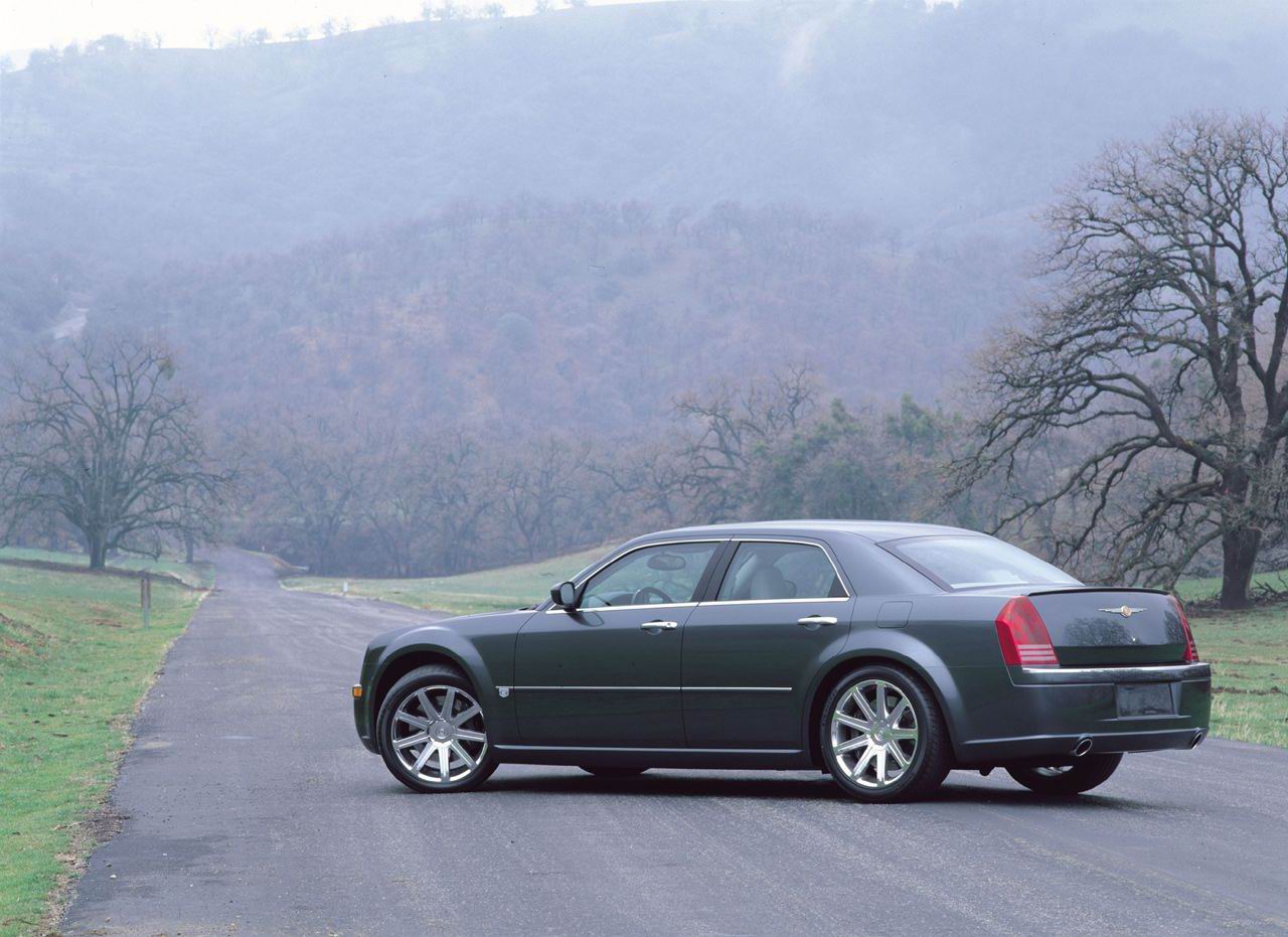 Chrysler () 300C Sedan:  