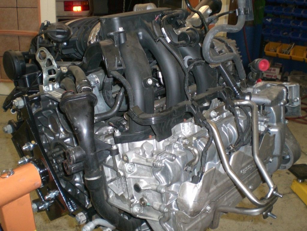Porsche () MA1.01 911 V (997):  