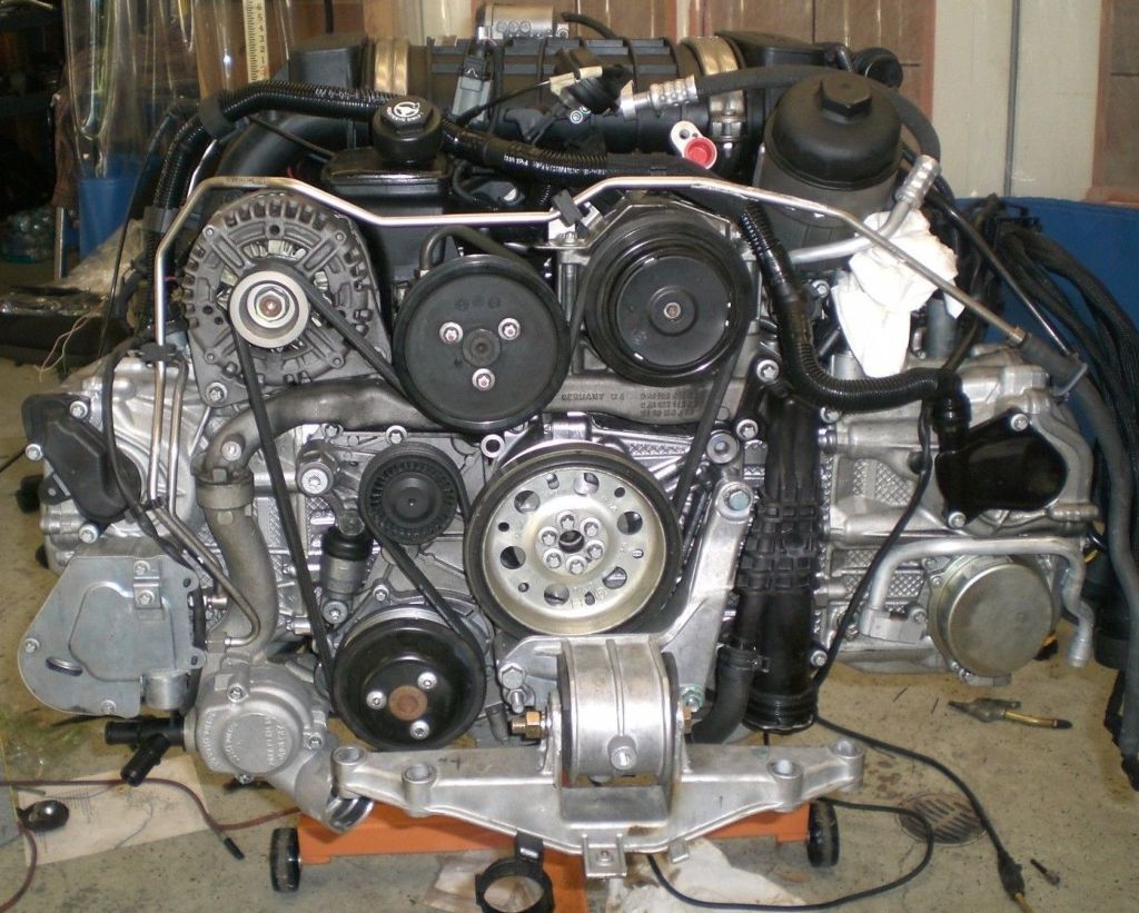 Porsche () MA1.01 911 V (997):  