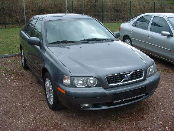 Volvo () S40 I (VS):  