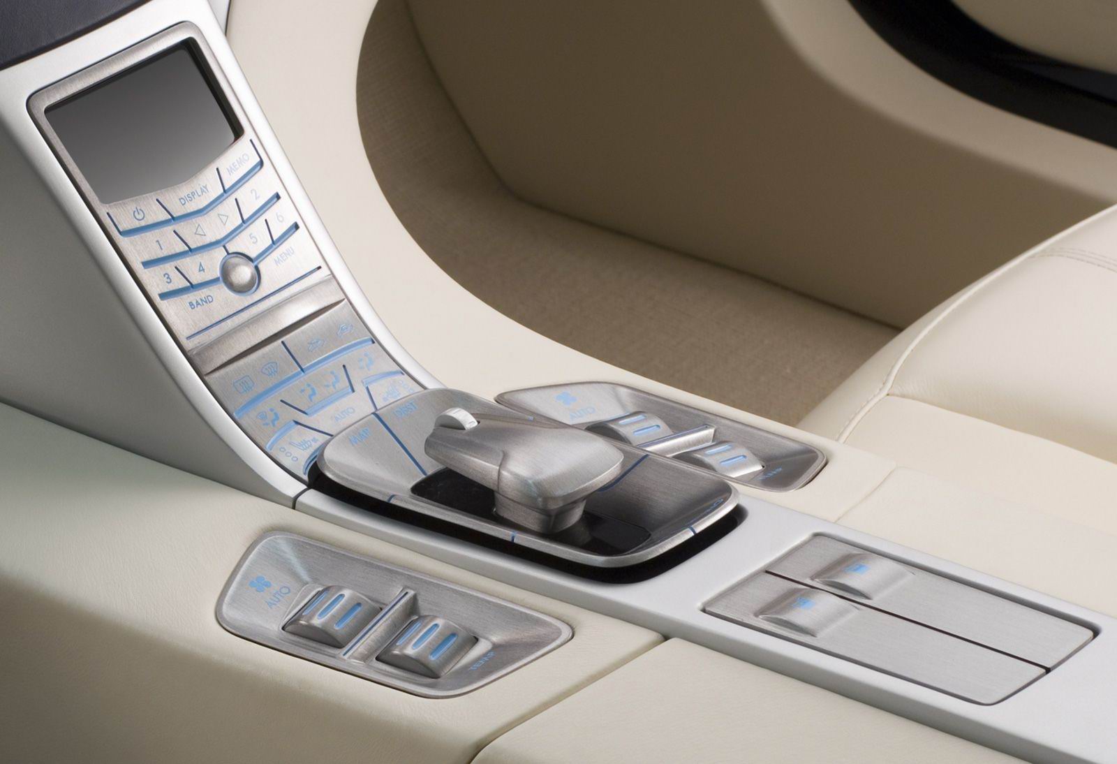Chrysler () Nassau Concept:  