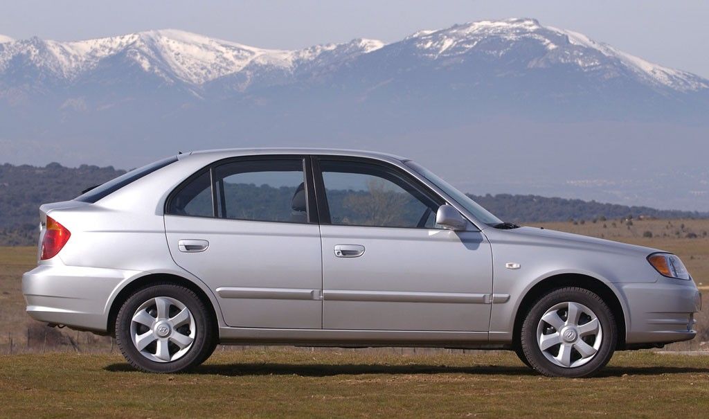 Hyundai () Accent II (LC):  