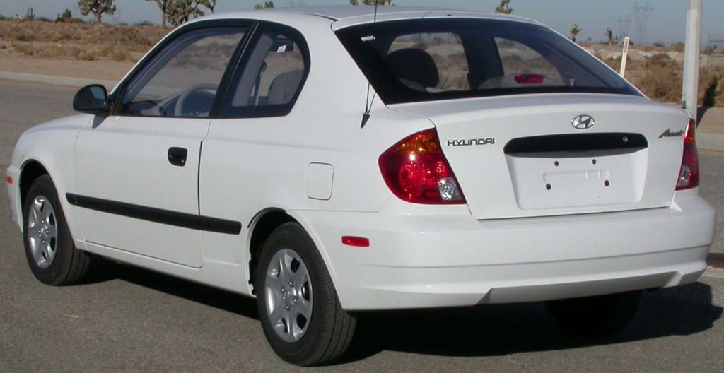 Hyundai () Accent II (LC):  