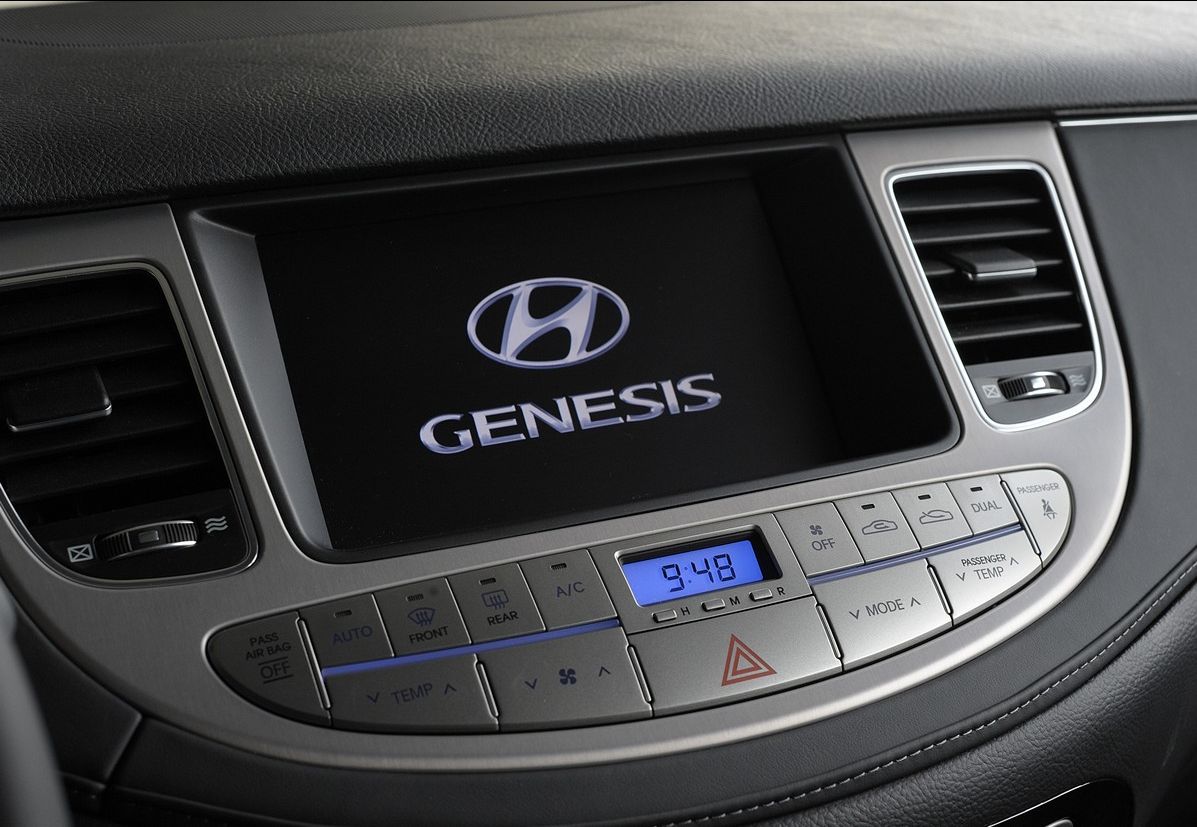 Hyundai () Genesis I (BH):  