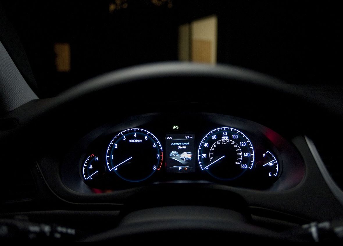 Hyundai () Genesis I (BH):  