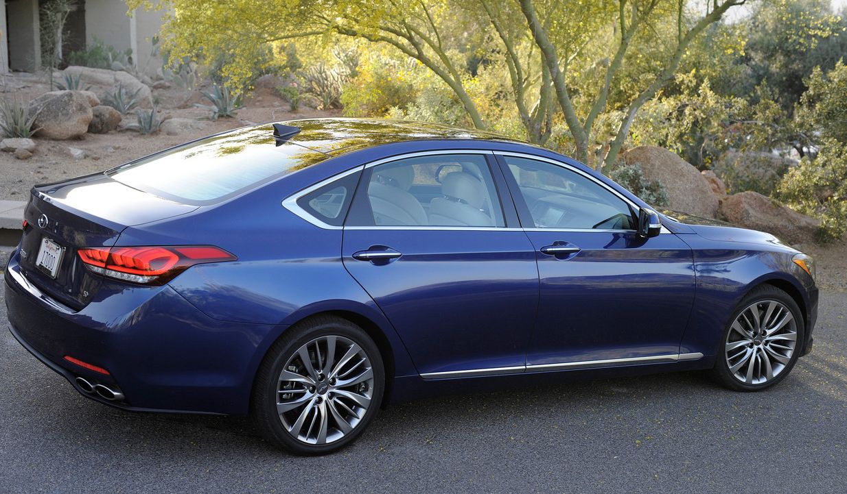 Hyundai () Genesis II (DH):  
