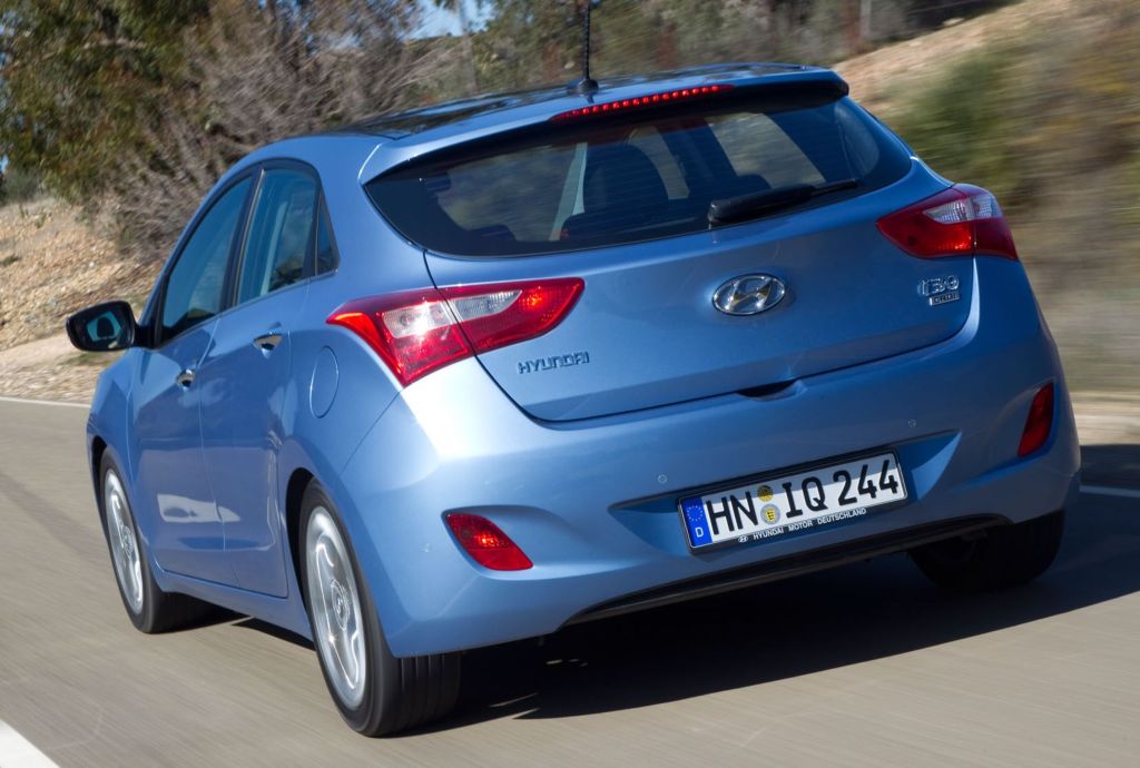 Hyundai () i30 II (GD):  