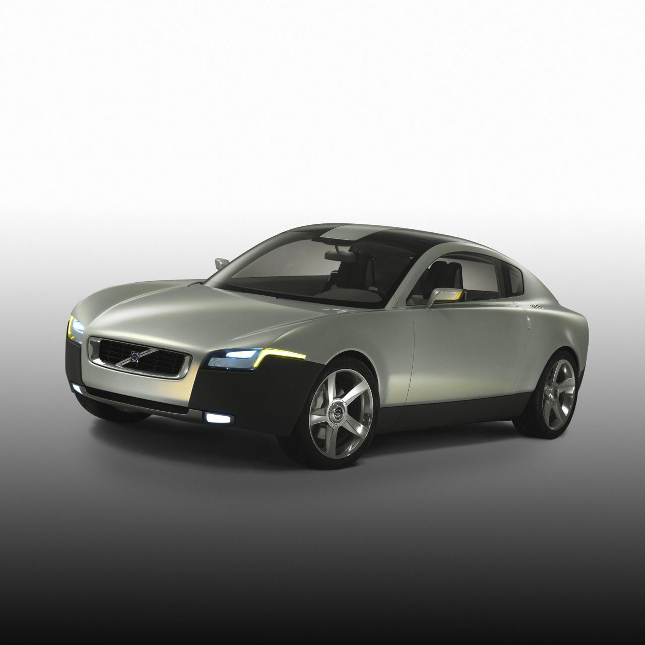Volvo () YCC Concept:  