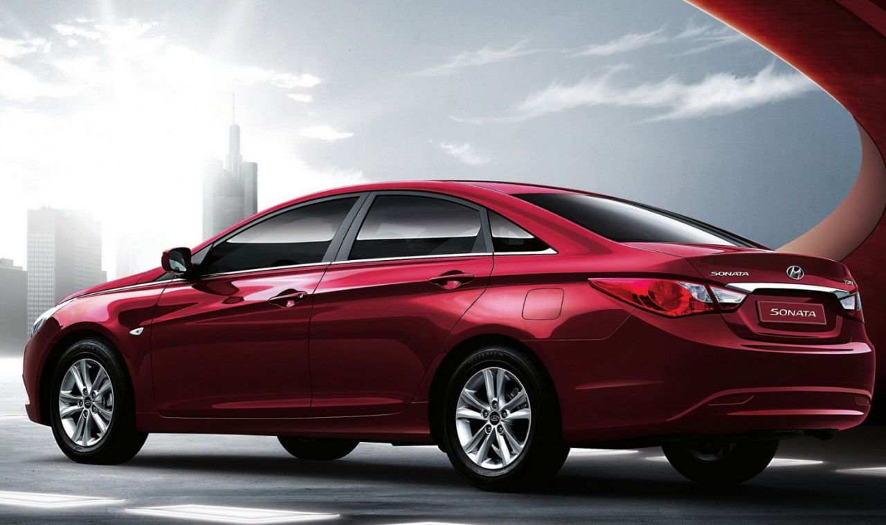 Hyundai () Sonata VI (YF):  