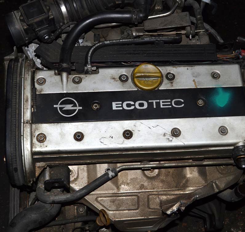 Opel () X18XE:  
