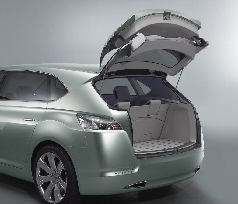 Toyota () FSC Concept:  