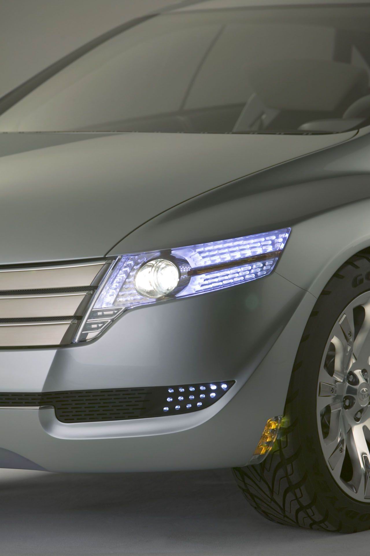 Toyota () FT-SX Concept:  