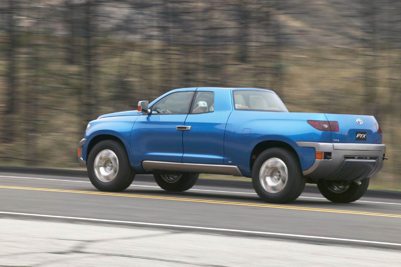Toyota () FTX Concept:  