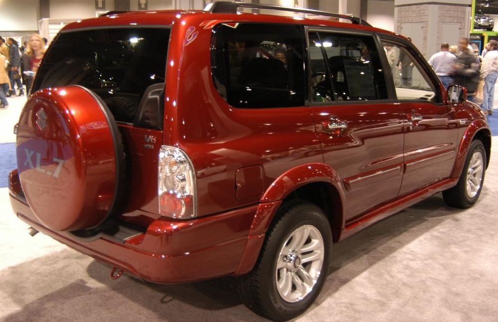 Suzuki () XL-7 I:  