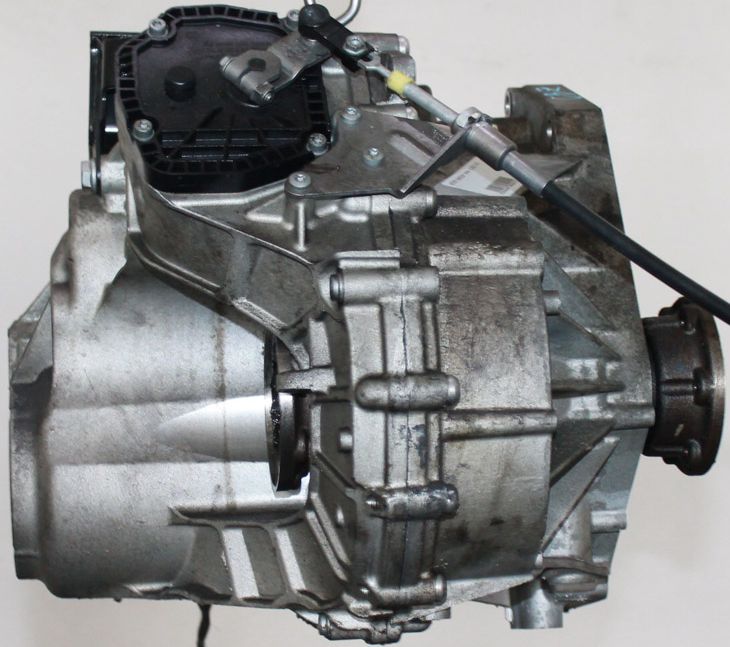 Volkswagen (VW) () Polo V (6R_), MGV:    ( )