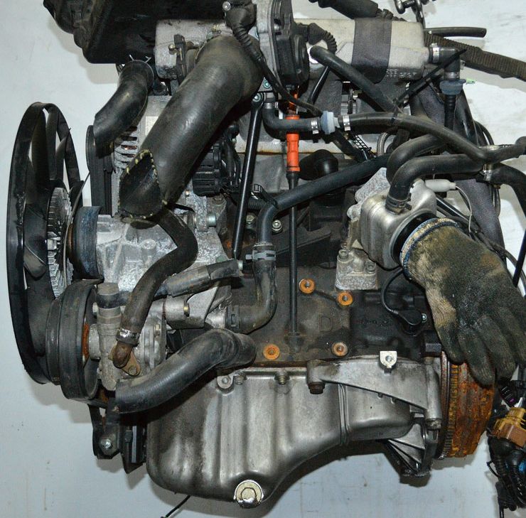 Volkswagen (VW) () AEB, ATW, AUG:  