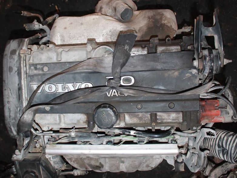 Volvo () B5204S:  