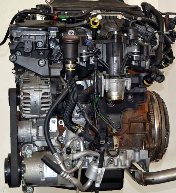 Б у двигатели форд. Двигатель Форд Куга 2.0 дизель. Двигатель Форд Куга 1 2.0 дизель. Двигатель 2 литра дизель Форд. Двигатель Форд 2.0 TDCI навесное.