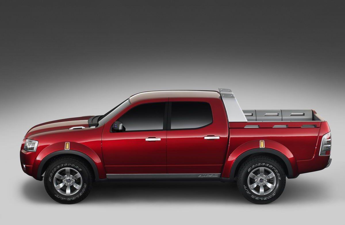 Ford () 4-Trac:  
