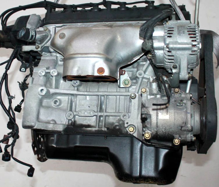 Honda () F20B (SOHC):  