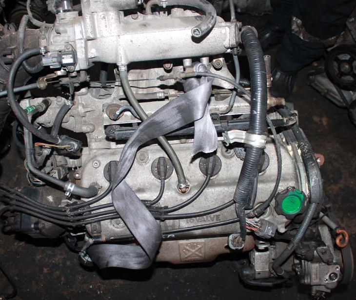 Honda () F18B:  