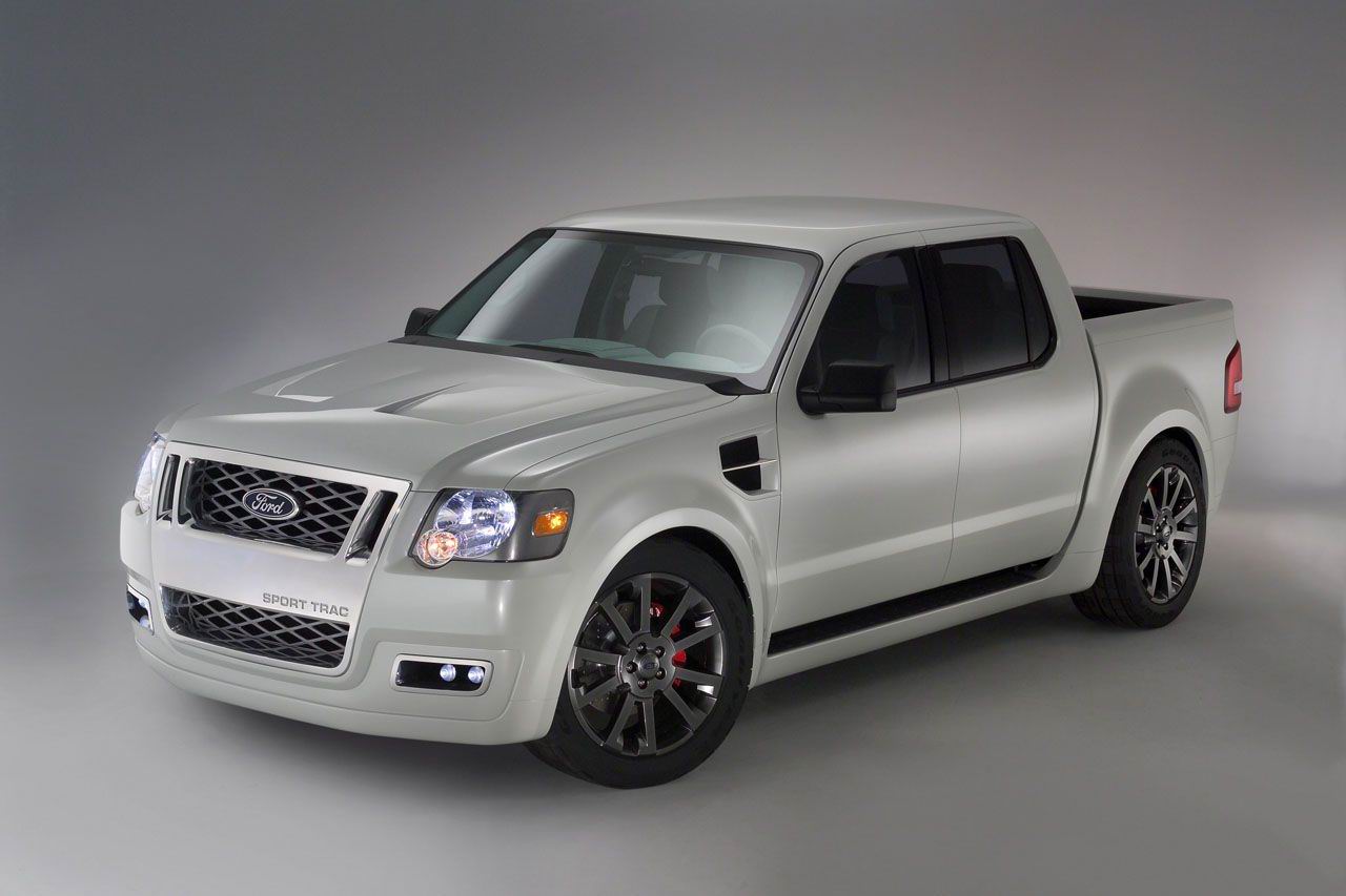 Ford () Explorer SportTrac:  
