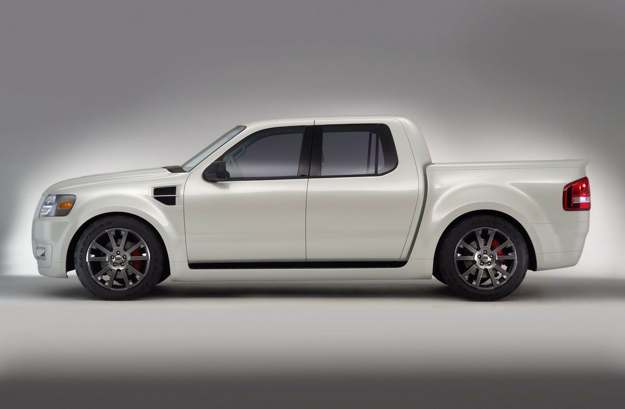 Ford () Explorer SportTrac:  