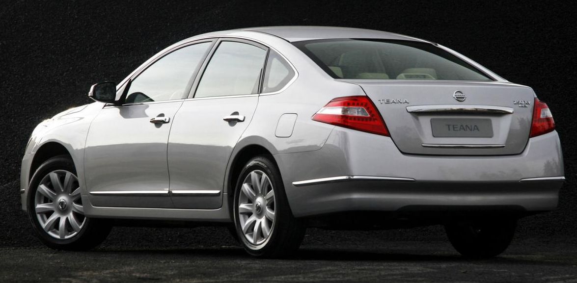 Nissan () Teana II (J32):  