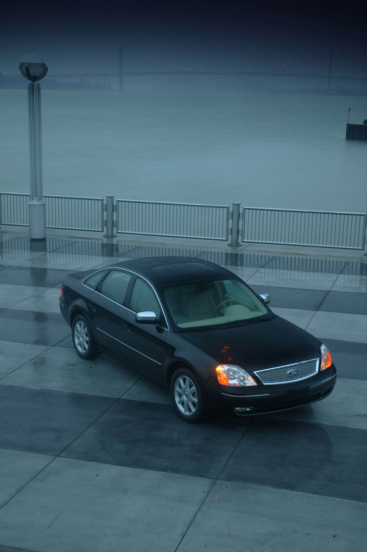 Ford () Five Hundred:  