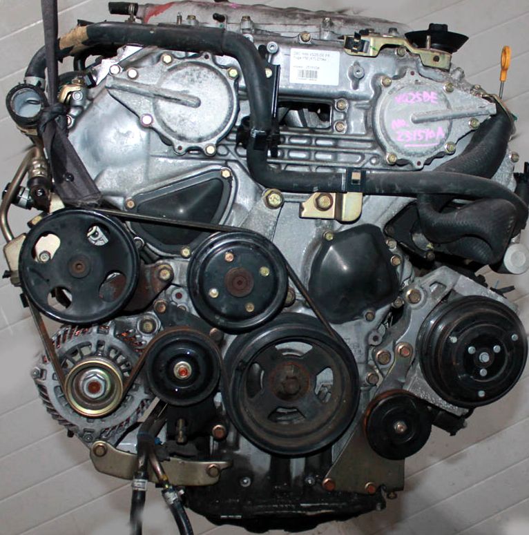 Nissan () VQ25DE:  