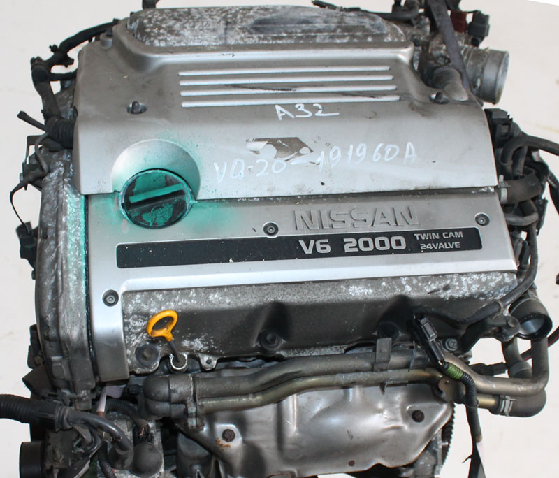 Nissan () VQ20DE:  