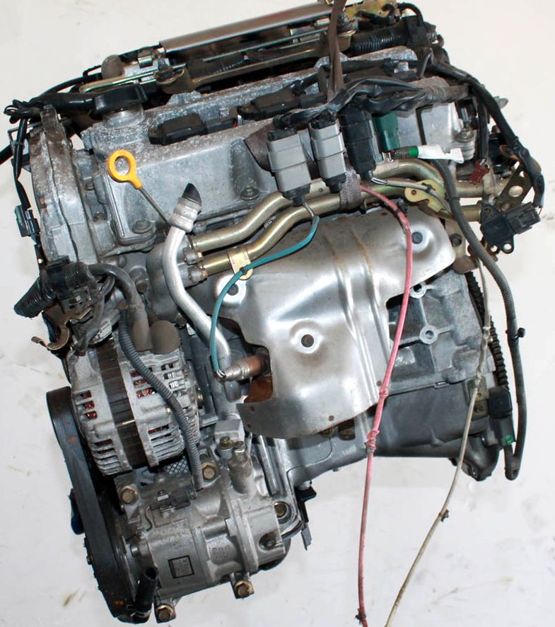 Nissan () VQ20DE:  