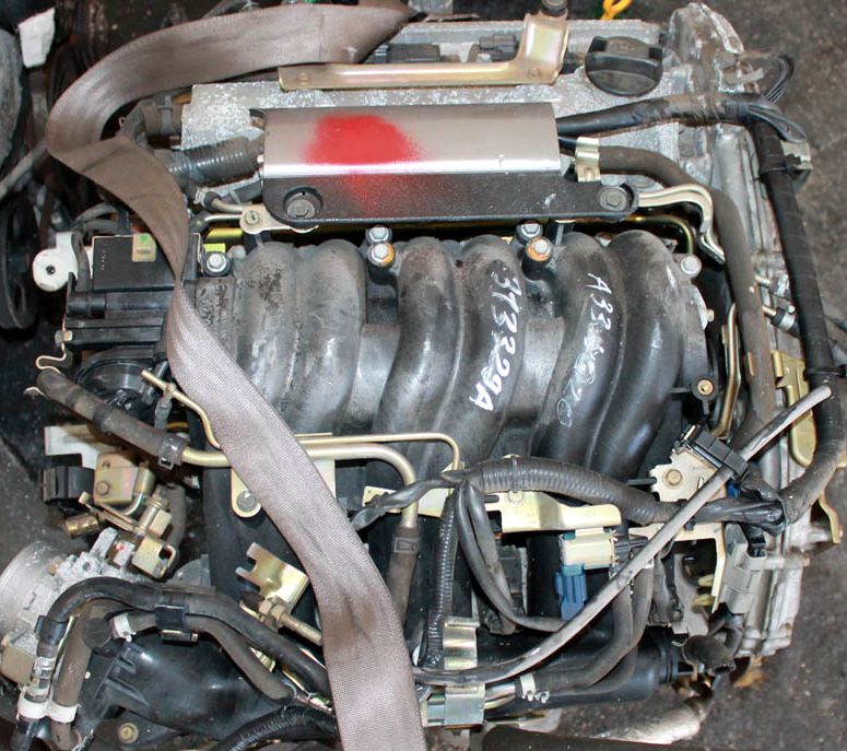 Nissan () VQ20DE:  